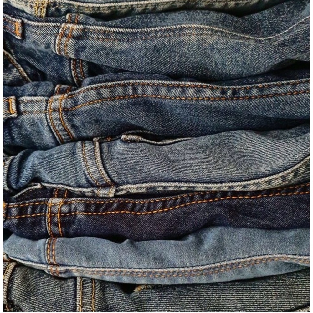 5 Vintage Denim Jean Bundle (Harley Davidson, Ralph Lauren, Gap, Calvin Klein)